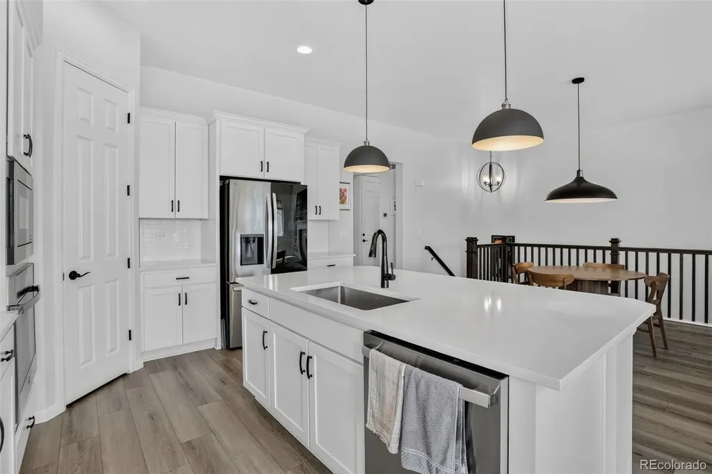 5234 Queen Court Arvada CO 80002