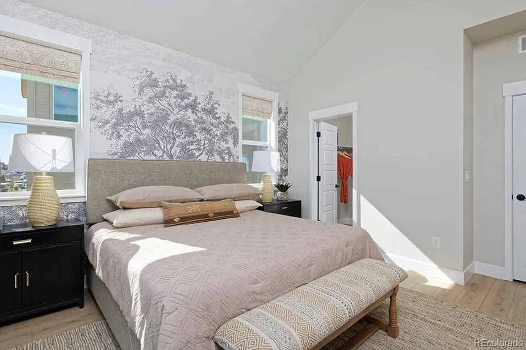 2866 S S. Machebeuf Court Denver CO 80236