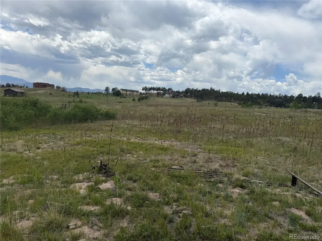13810 Wildoak Drive Colorado Springs CO 80908