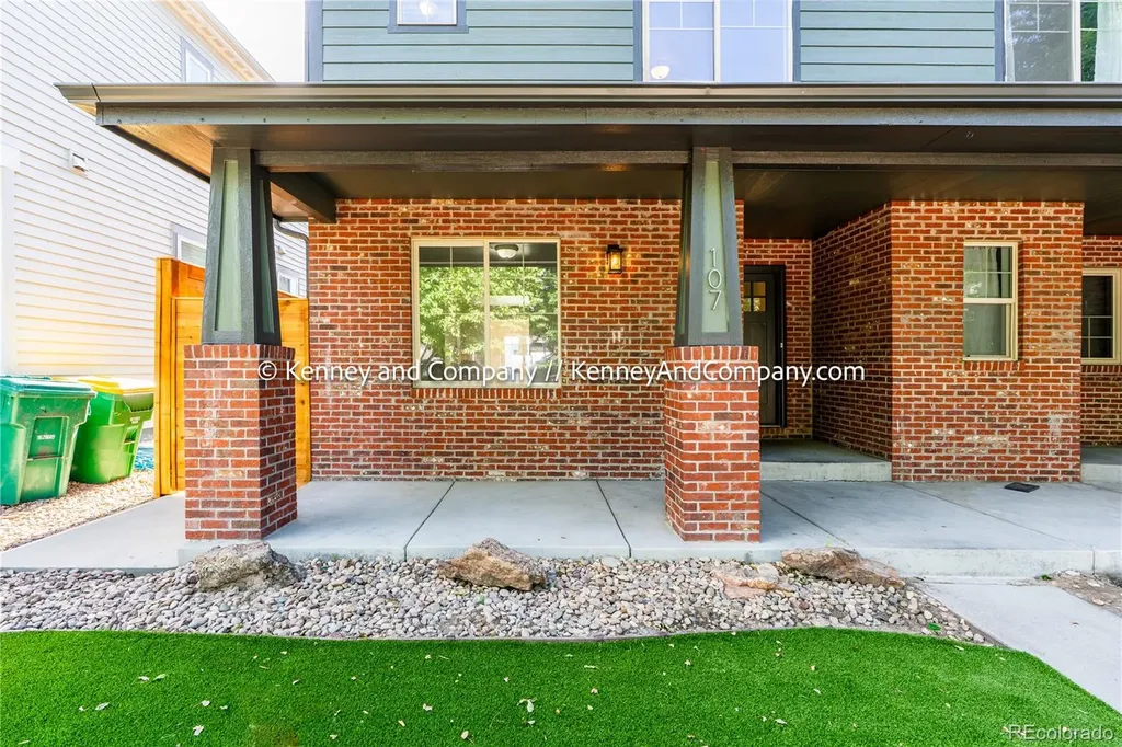 109 Cantril Street Castle Rock CO 80104