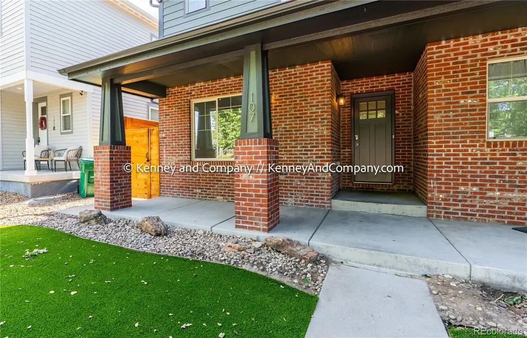 109 Cantril Street Castle Rock CO 80104