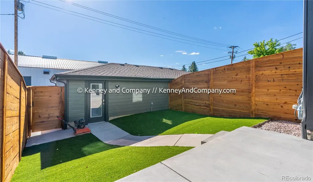 109 Cantril Street Castle Rock CO 80104