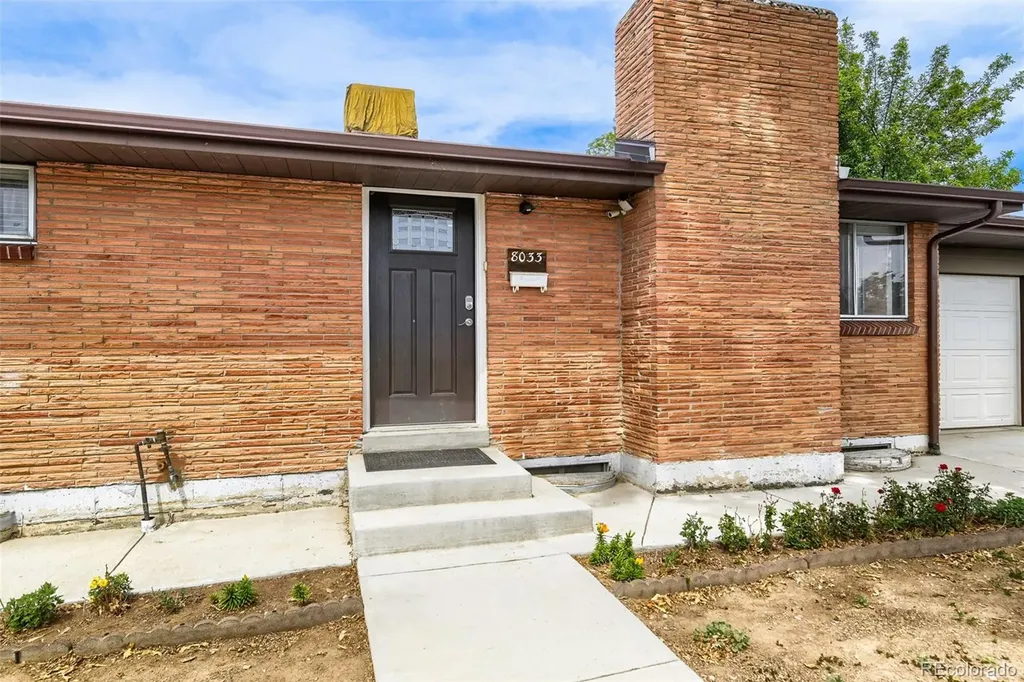 8033 Wyandot Street Denver CO 80221