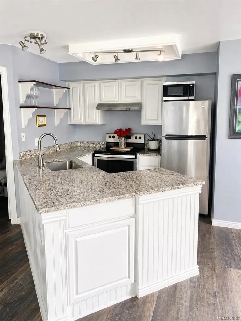 5250 S Huron Way Littleton CO 80120