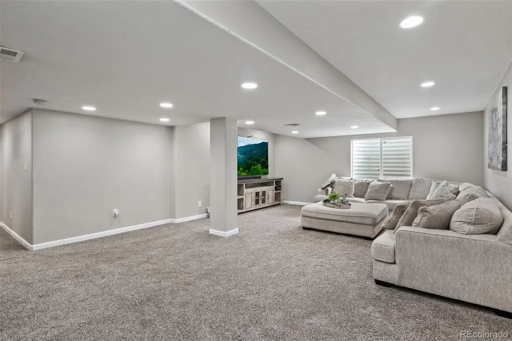 573 Springvale Road Castle Rock CO 80104