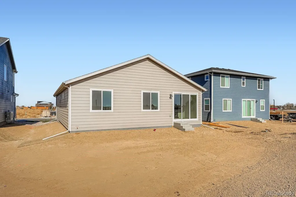 54915 E 28th Place Strasburg CO 80136