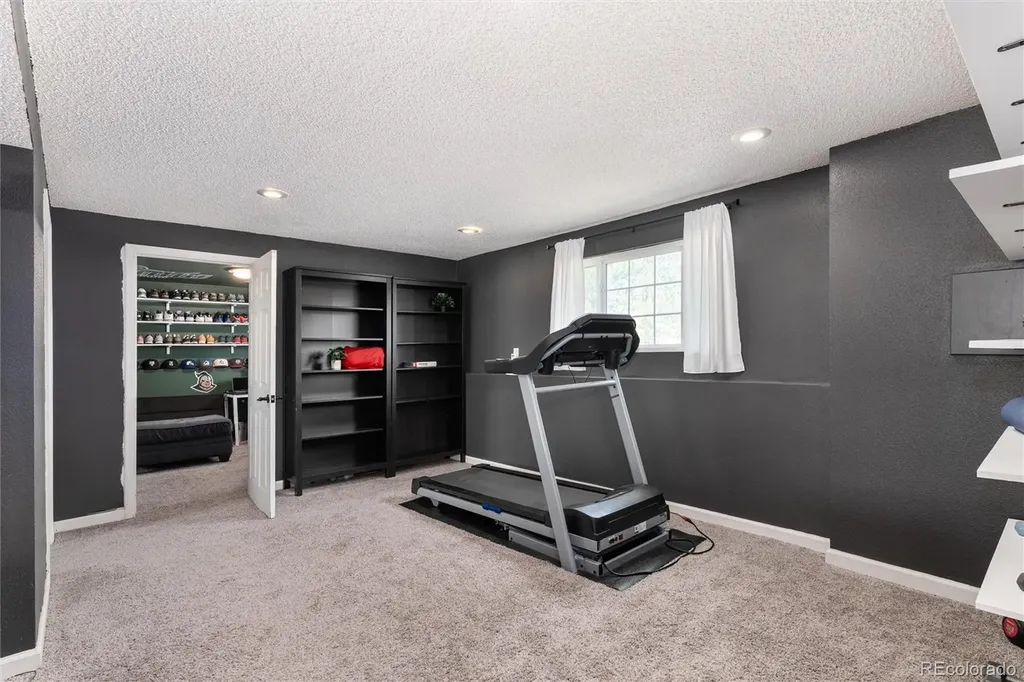 1867 S Zeno Way Aurora CO 80017