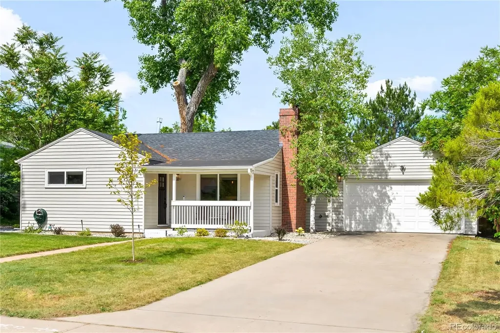 3351 S Dahlia Street Denver CO 80222