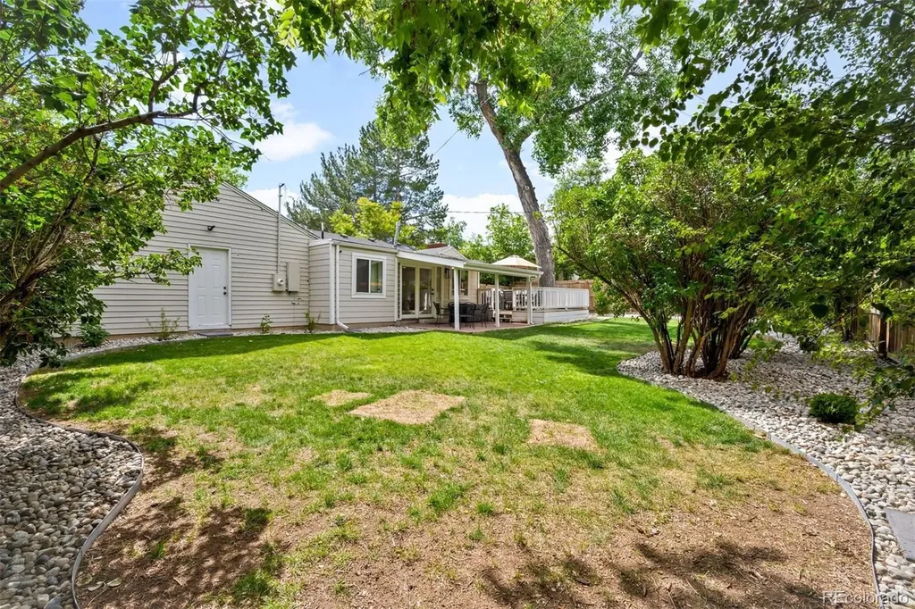 3351 S Dahlia Street Denver CO 80222