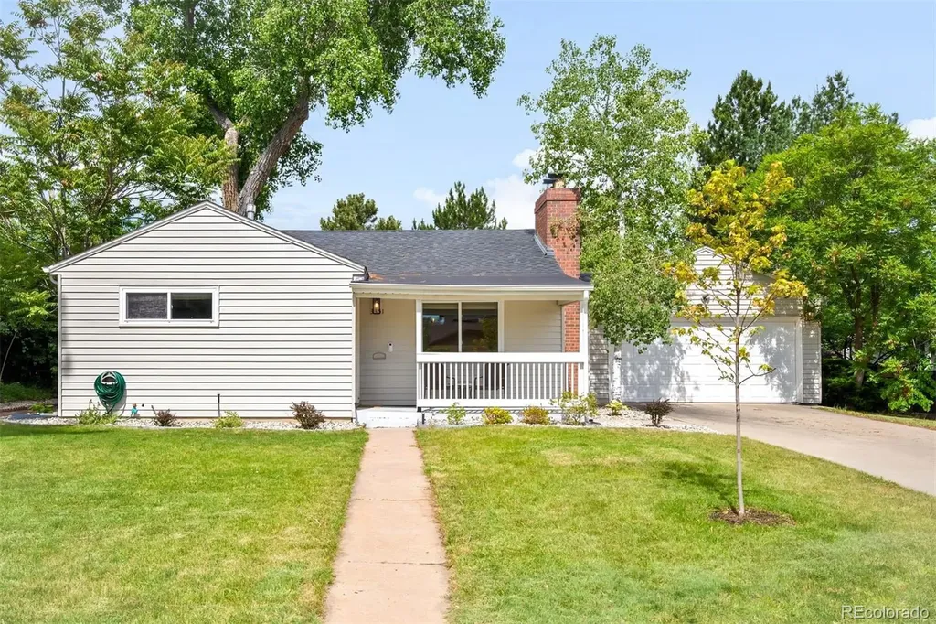 3351 S Dahlia Street Denver CO 80222