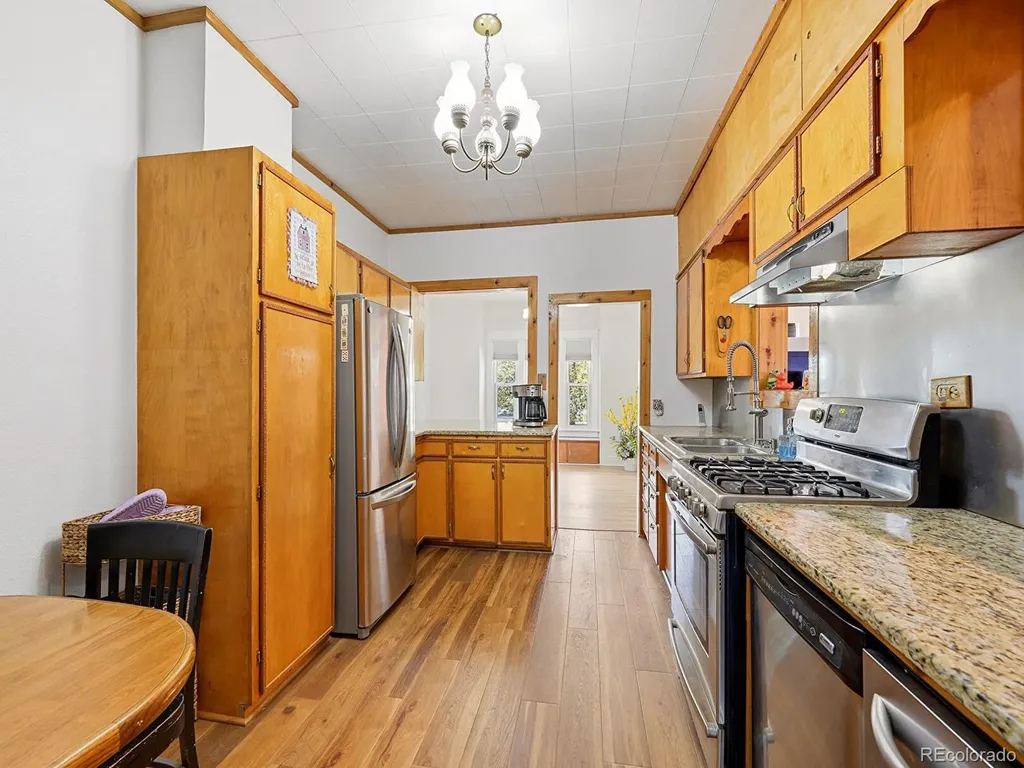 14275 W 50th Avenue Golden CO 80403