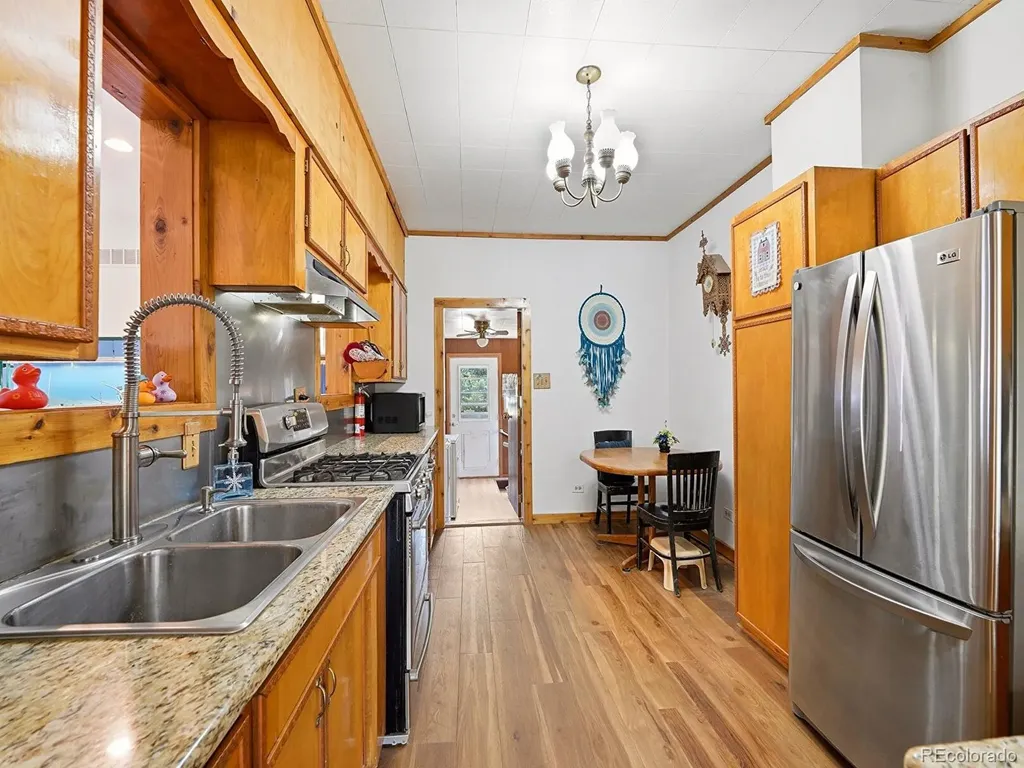 14275 W 50th Avenue Golden CO 80403