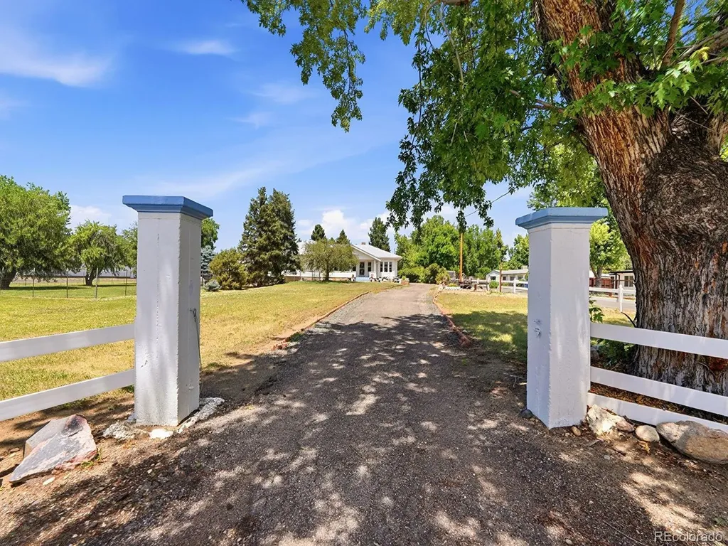 14275 W 50th Avenue Golden CO 80403