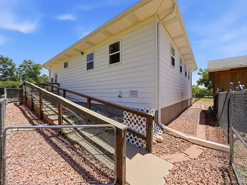 14275 W 50th Avenue Golden CO 80403
