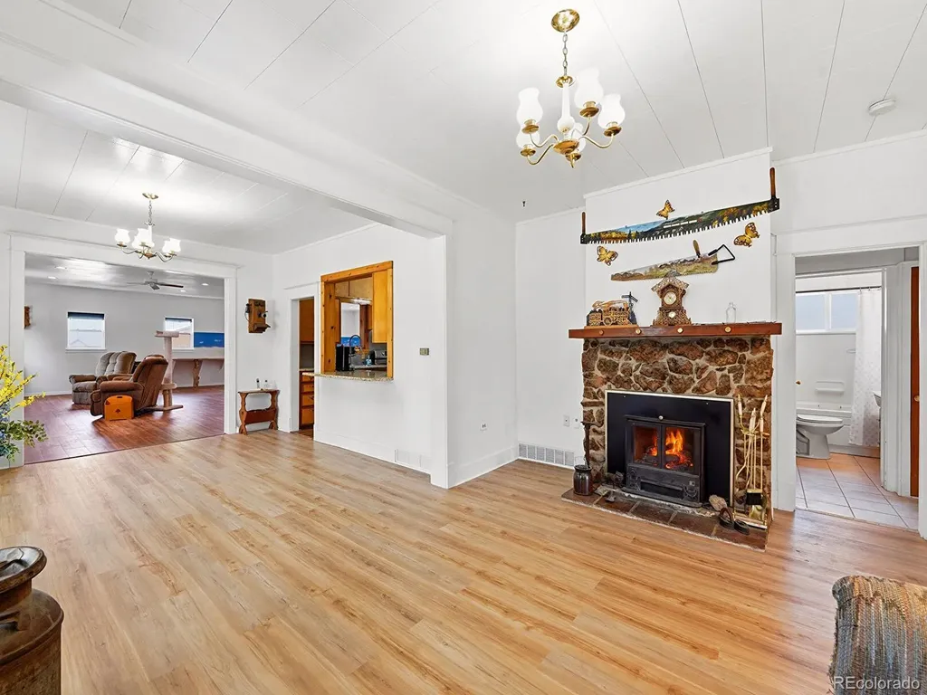 14275 W 50th Avenue Golden CO 80403