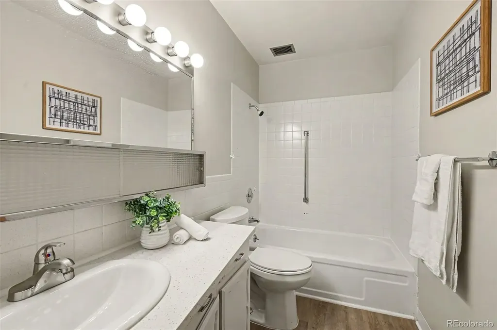 615 S Alton Way Denver CO 80247