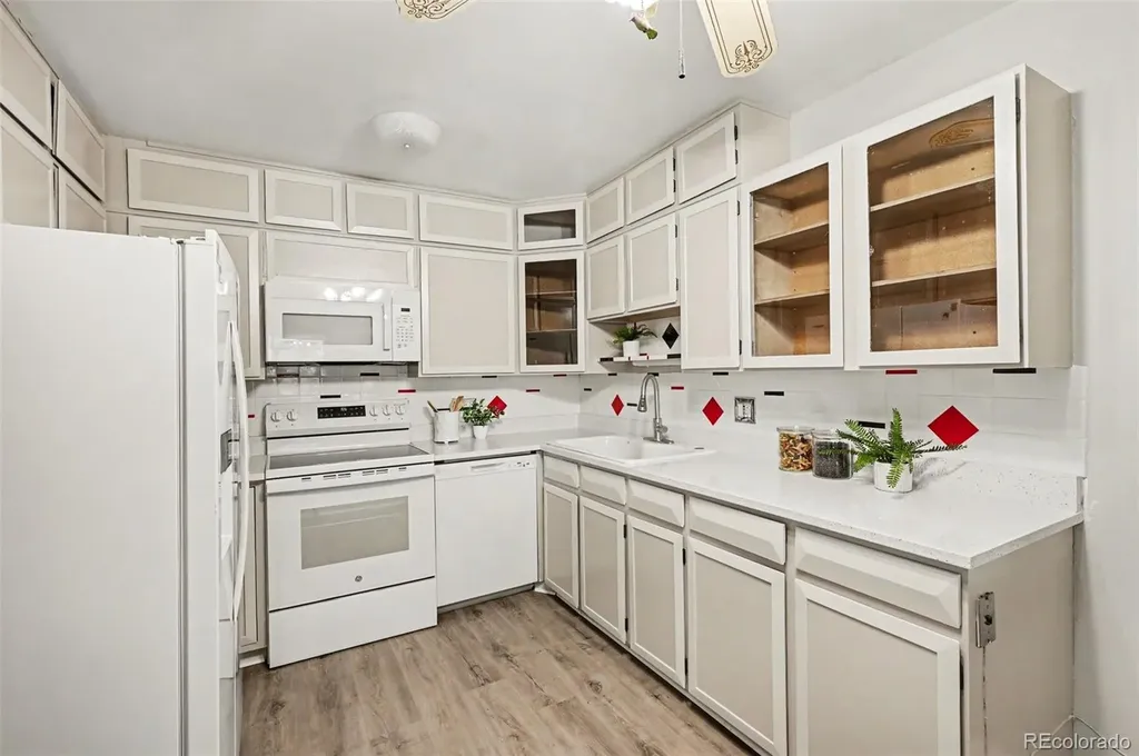615 S Alton Way Denver CO 80247
