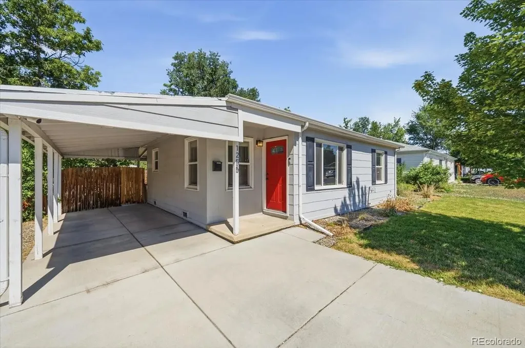 1255 S Winona Court Denver CO 80219