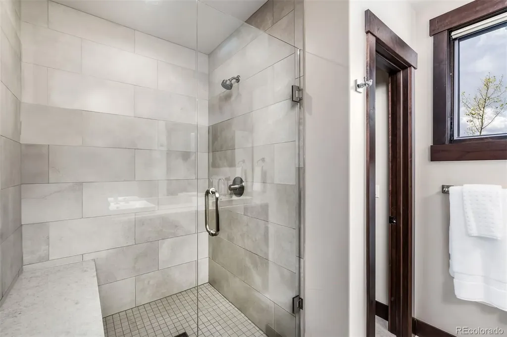 15 W Baron Way Silverthorne CO 80498