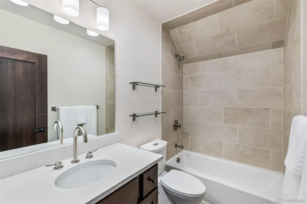 15 W Baron Way Silverthorne CO 80498