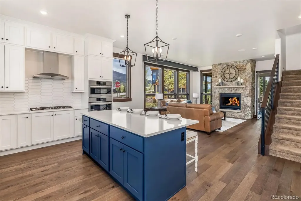 15 W Baron Way Silverthorne CO 80498