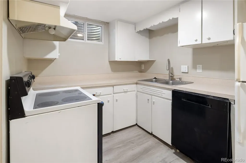 8735 W 54th Place Arvada CO 80002