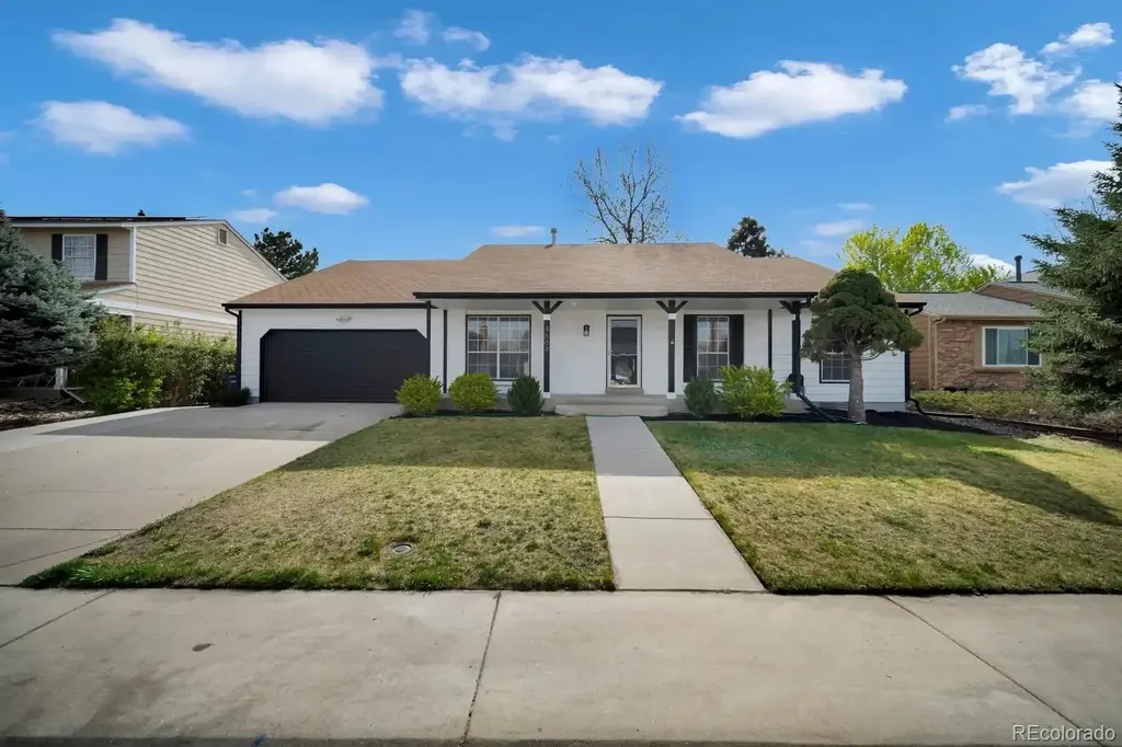 4666 Freeport Way Denver CO 80239
