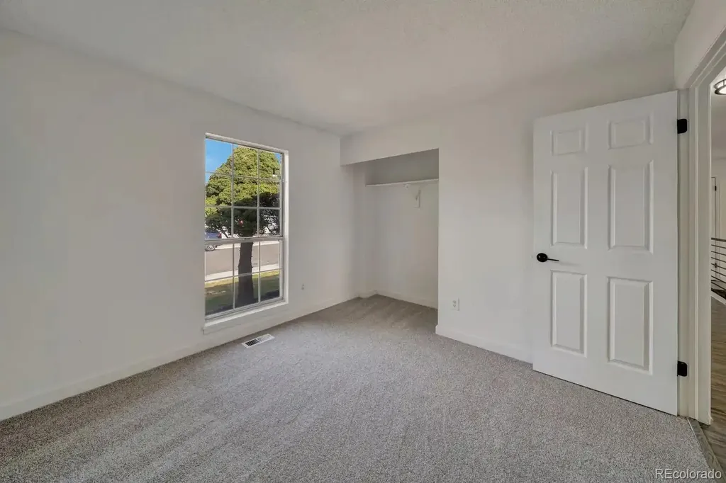 4666 Freeport Way Denver CO 80239