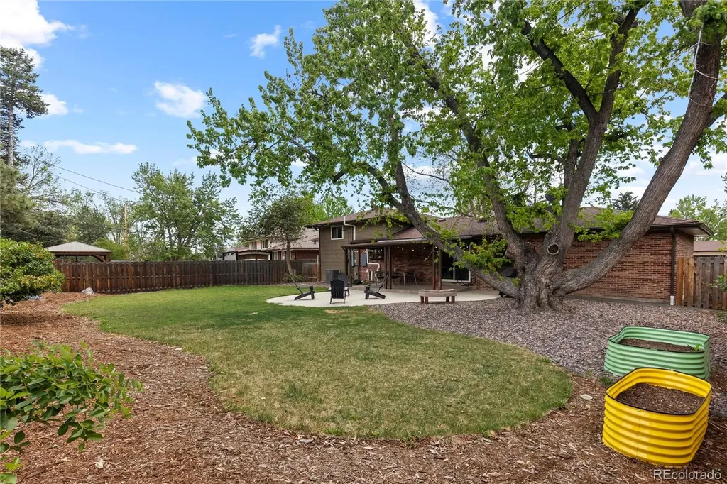 1257 S Dover Way Lakewood CO 80232