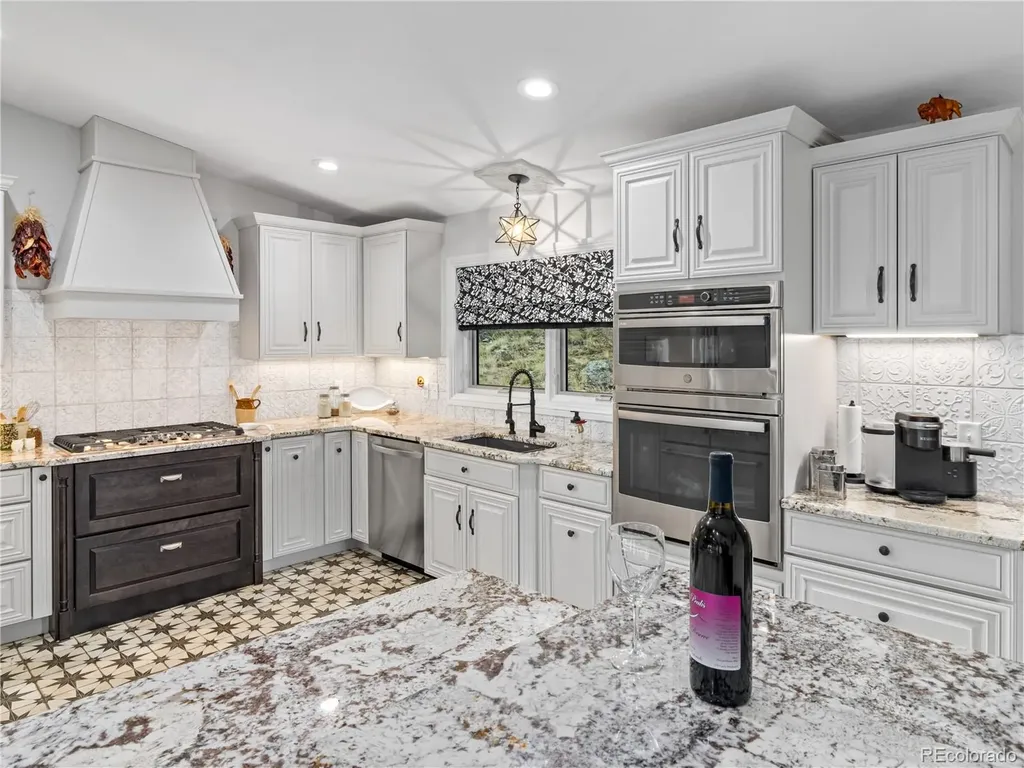 1267 Upper Venner Road Estes Park CO 80517