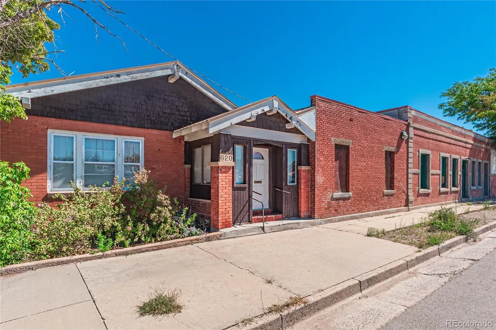 134-138 W 7th Street Walsenburg CO 81089
