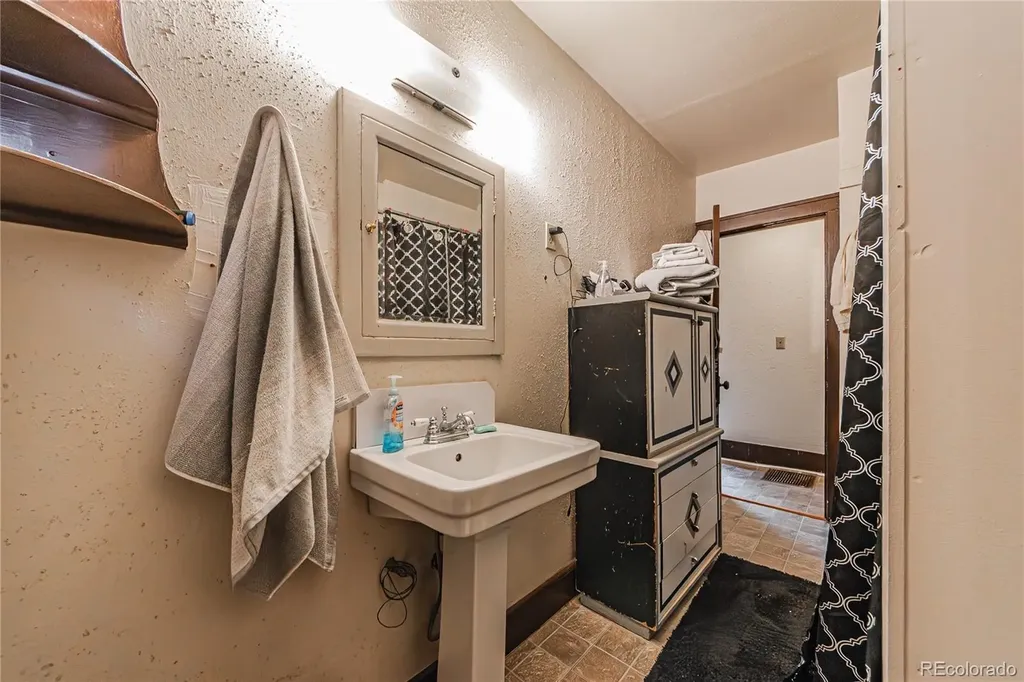 134-138 W 7th Street Walsenburg CO 81089