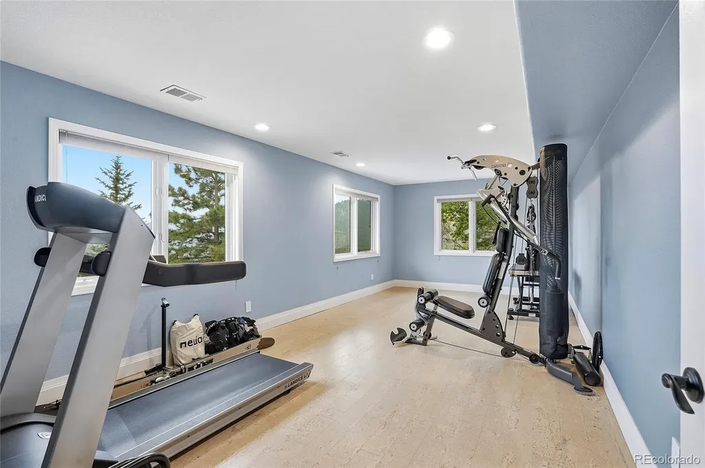 16 Camino Bosque Boulder CO 80302