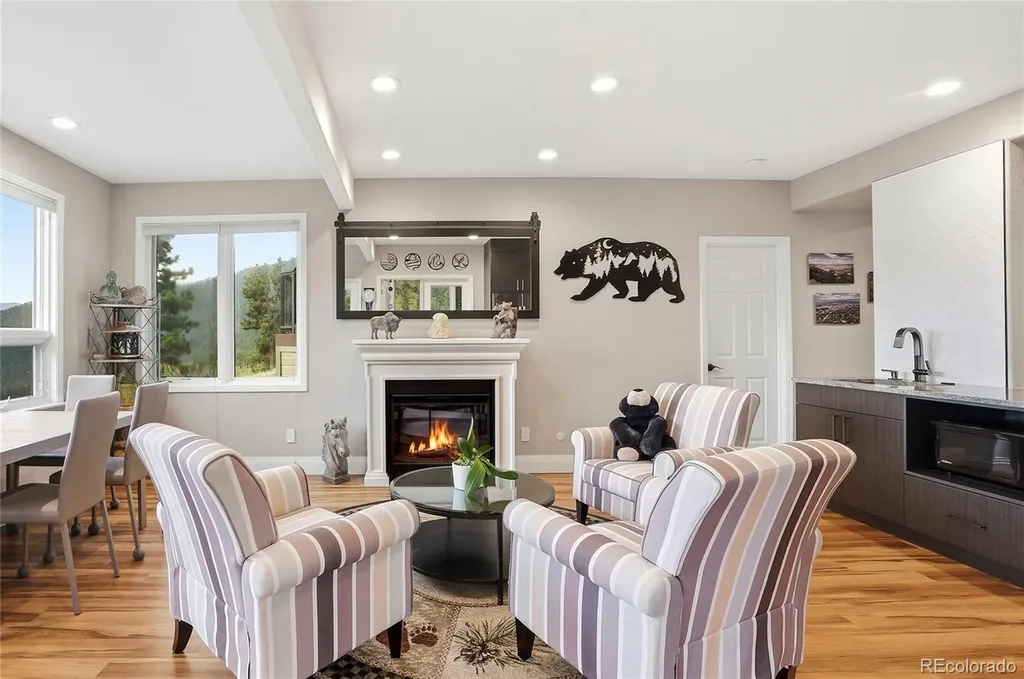 16 Camino Bosque Boulder CO 80302