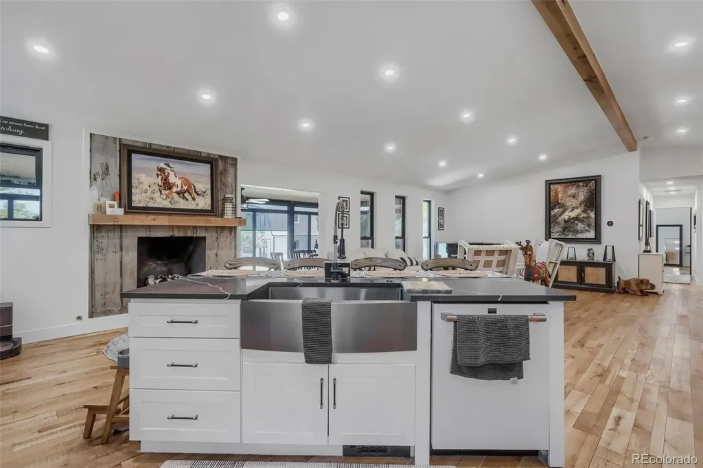 7155 W Montview Lane Littleton CO 80125