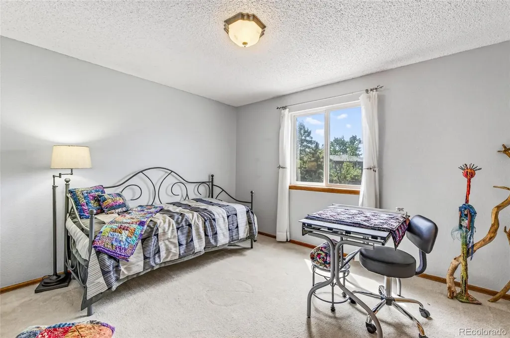 2911 N Princess Circle Broomfield CO 80020