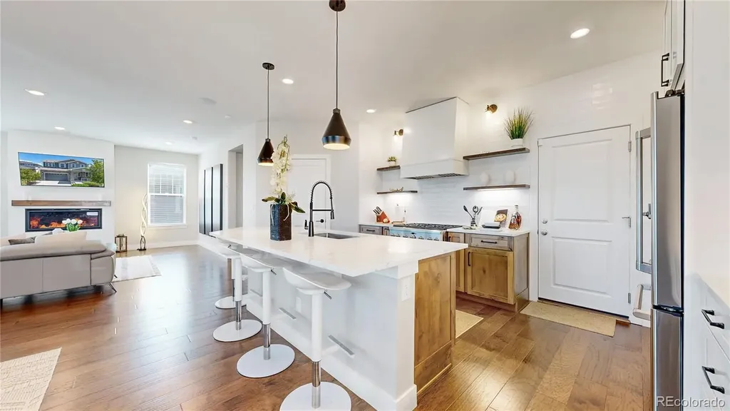 5938 N Odessa Street Aurora CO 80019
