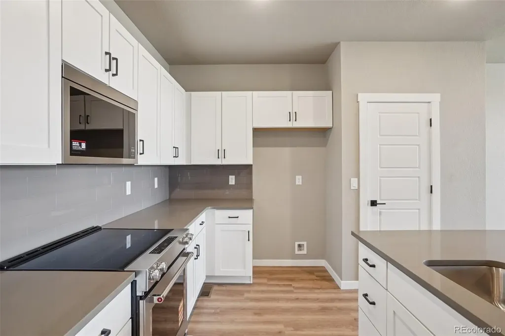 24121 E 54th Place Aurora CO 80019