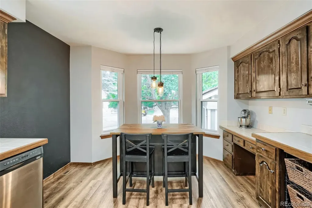 7706 S Curtice Circle Littleton CO 80120