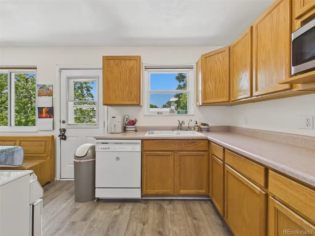 10513 Pierson Circle Broomfield CO 80021