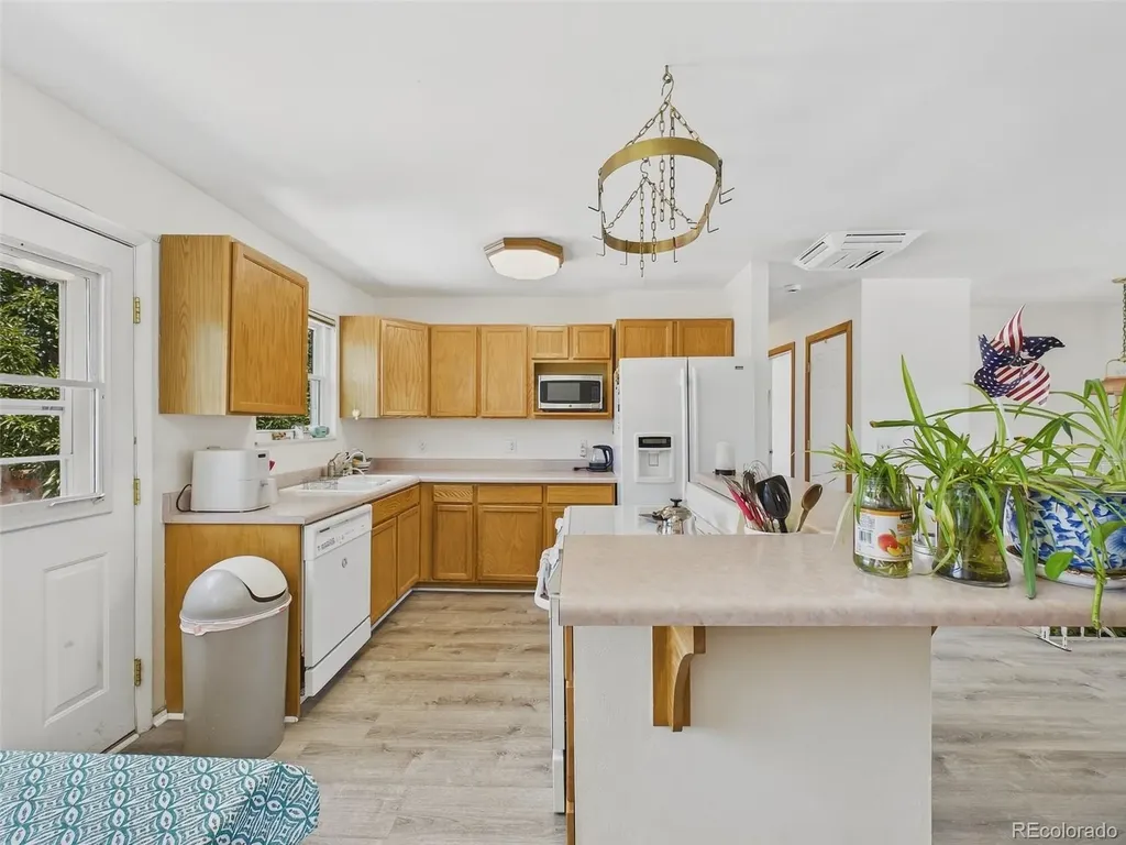 10513 Pierson Circle Broomfield CO 80021