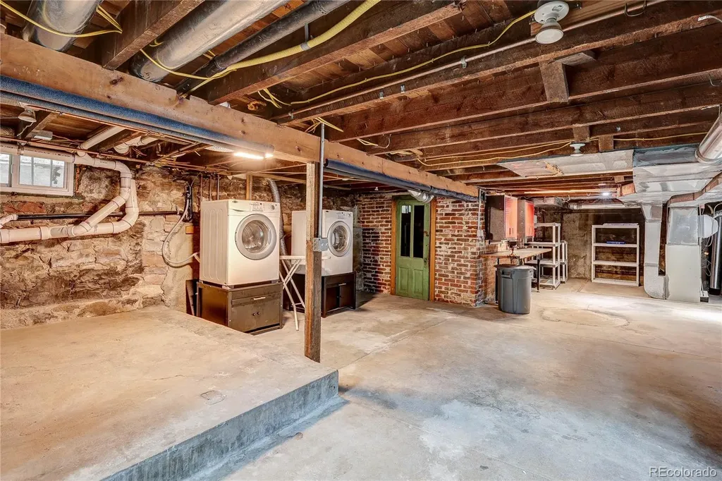 2018 W 34th Avenue Denver CO 80211