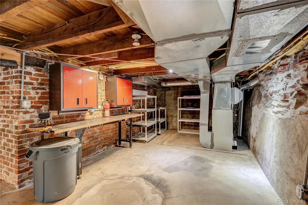 2018 W 34th Avenue Denver CO 80211