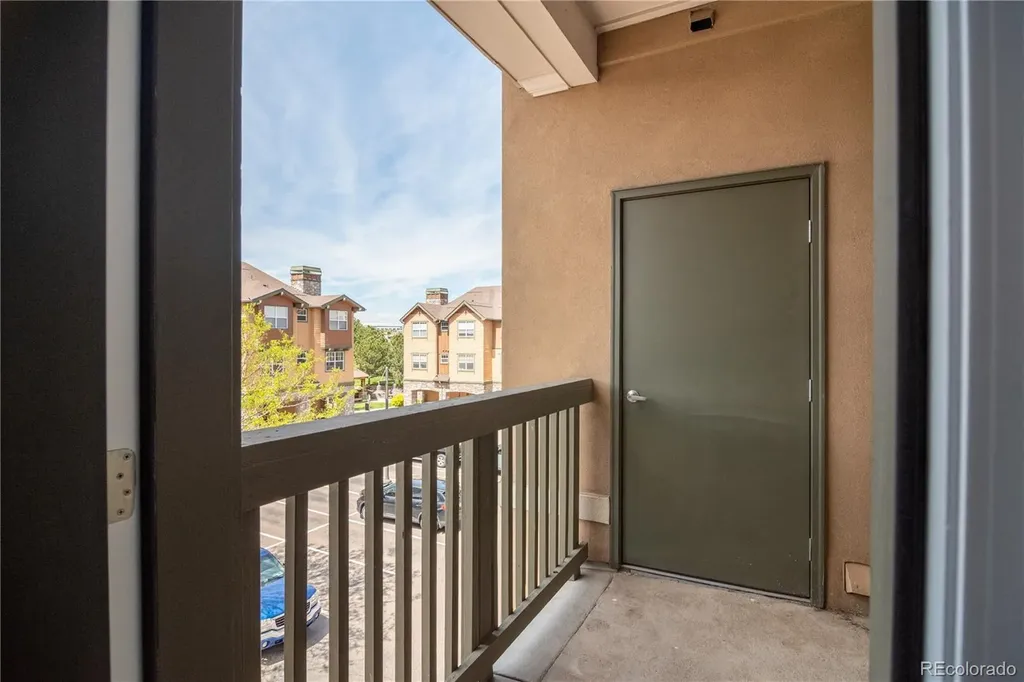 15470 Canyon Rim Drive Englewood CO 80112