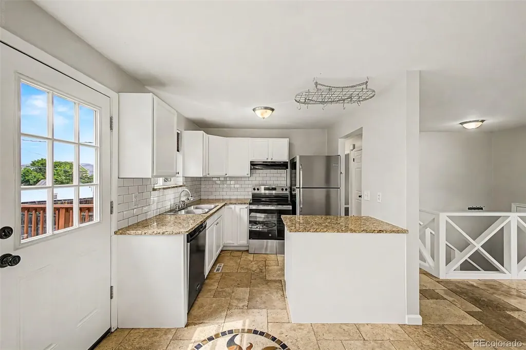 335 Pike Street Golden CO 80401