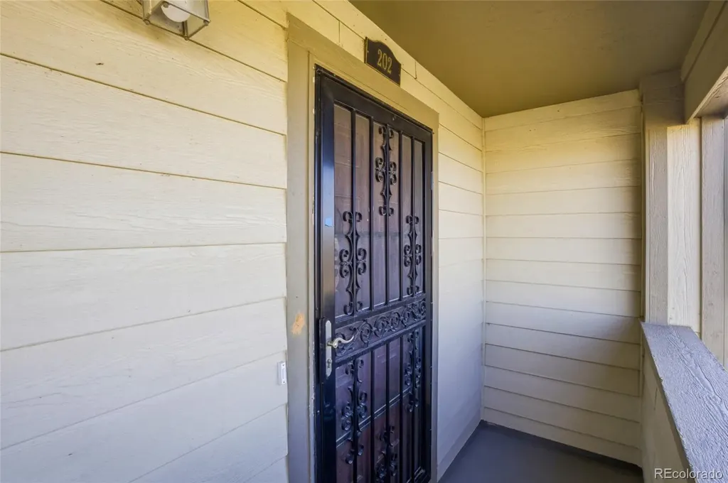 23306 E 5th Place Aurora CO 80018