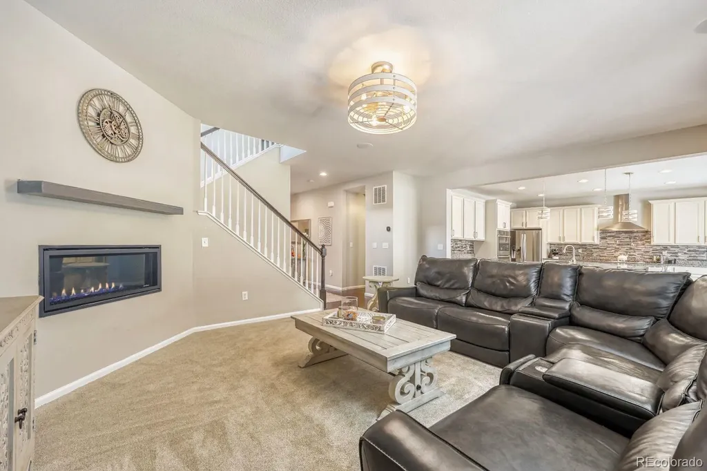 4647 Gray Wolf Lane Castle Rock CO 80104
