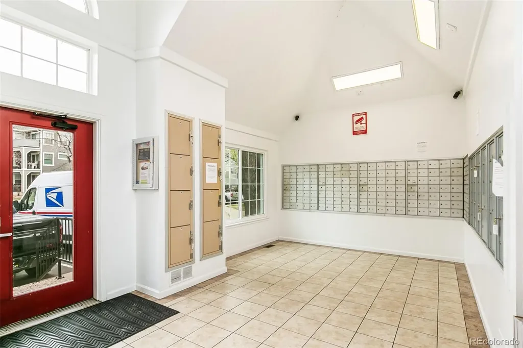 6776 S Ivy Street Centennial CO 80112