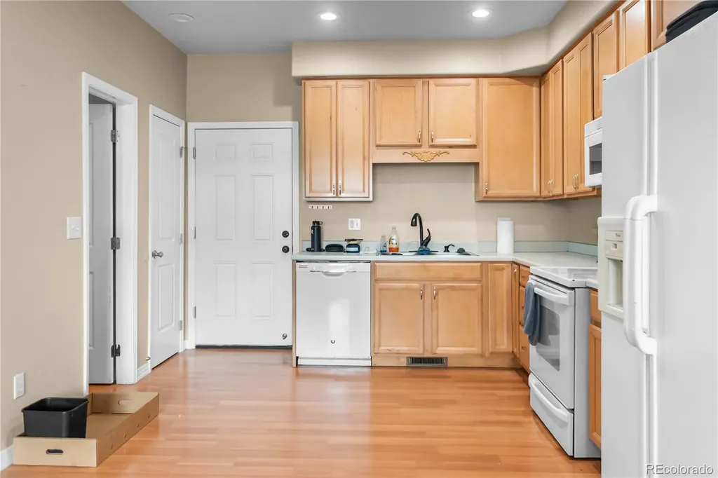 645 Yuma Loop Kiowa CO 80117
