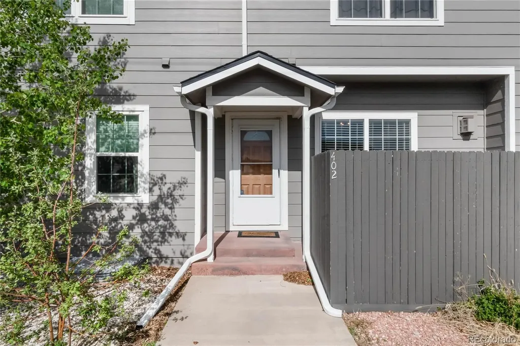 645 Yuma Loop Kiowa CO 80117